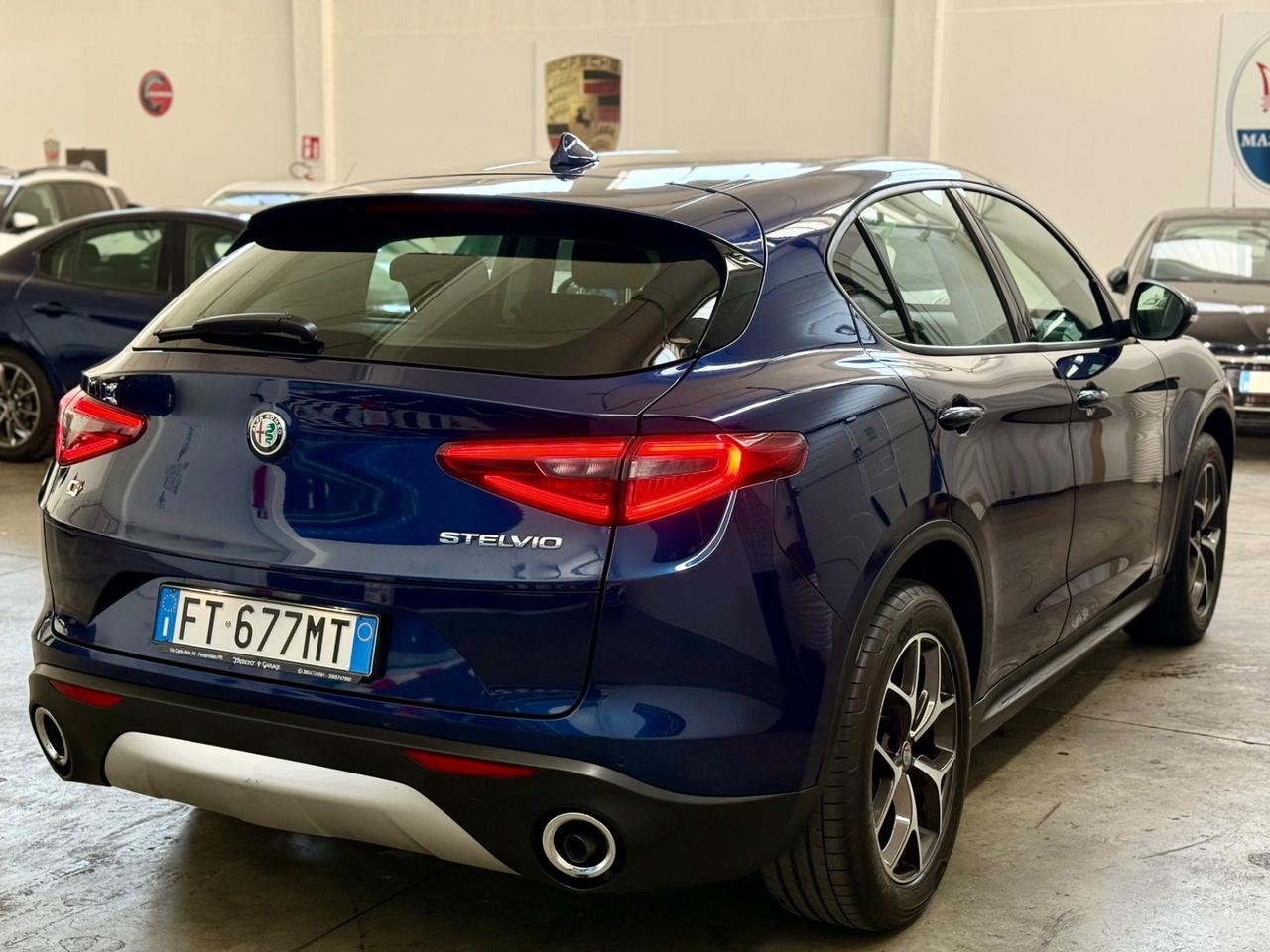 Alfa Romeo Stelvio 2.2 TD 190 CV AT8 Q4 Executive