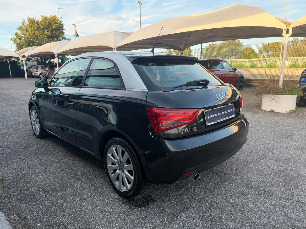 Audi A1 1.6 TDI S tronic Ambition