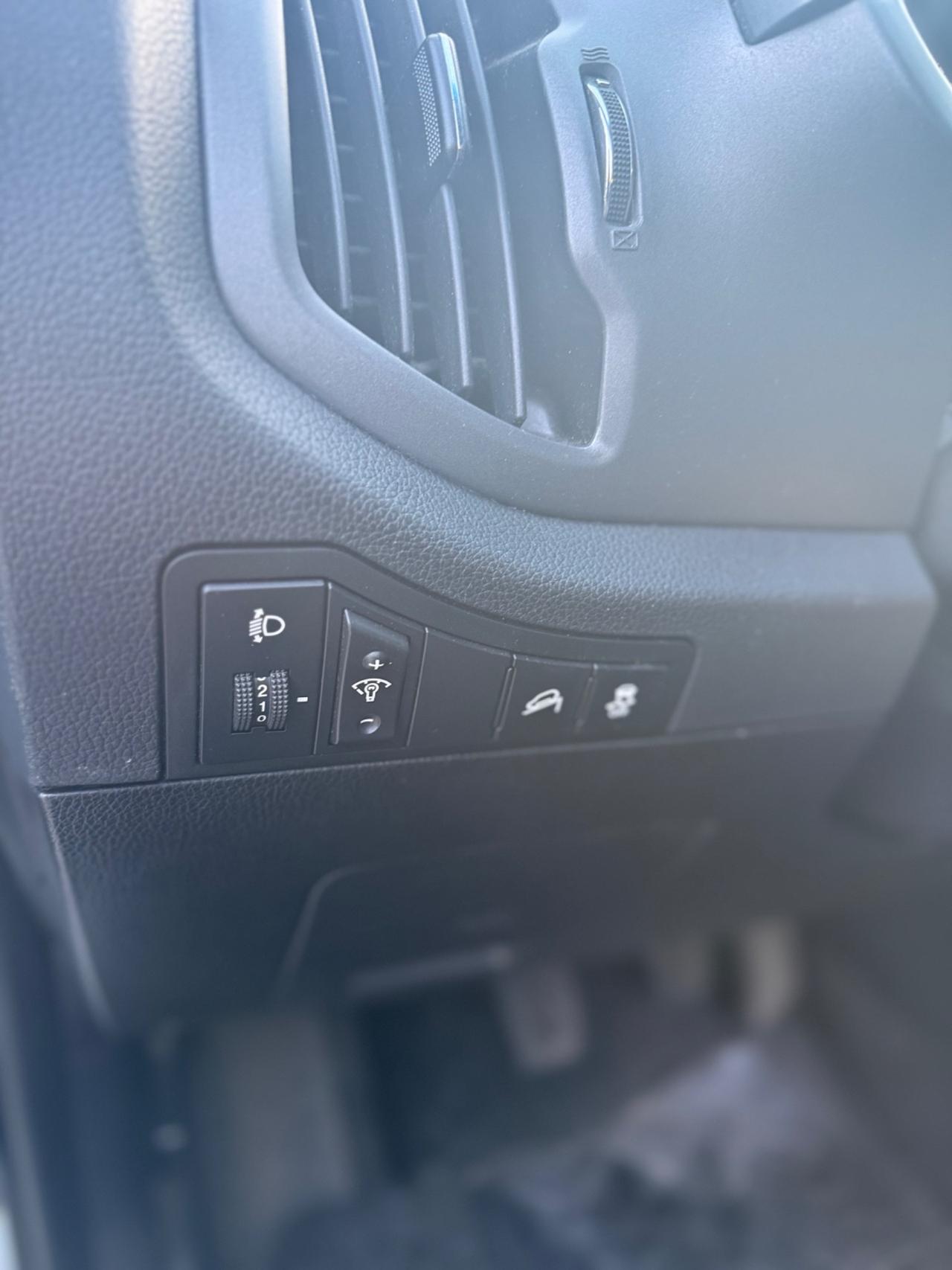 Kia Sportage 1.7 CRDI VGT 2WD Plus