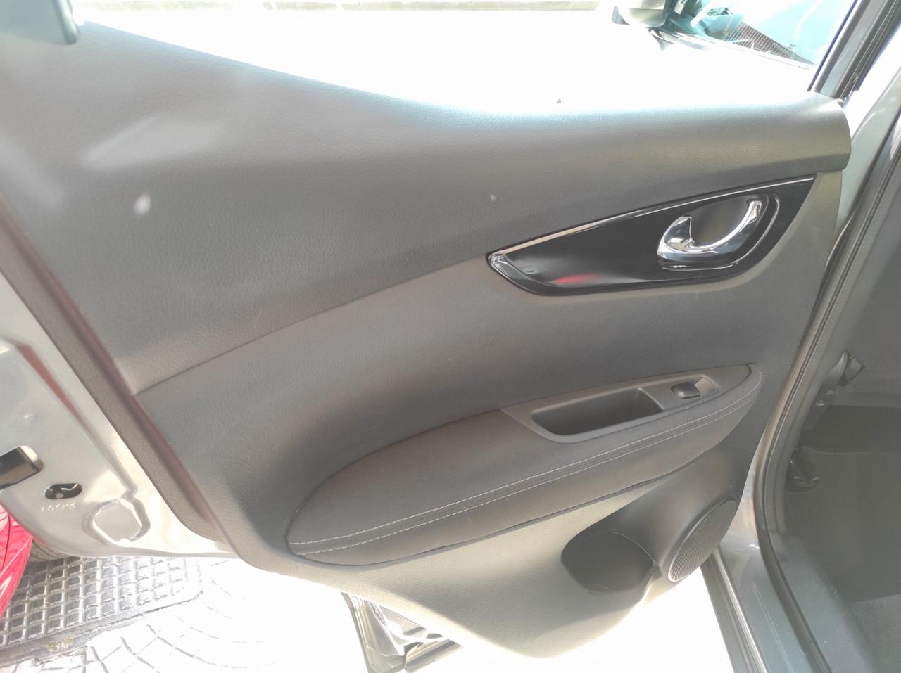 Nissan Qashqai 2016 1.6 dCi 130cv 6 marce