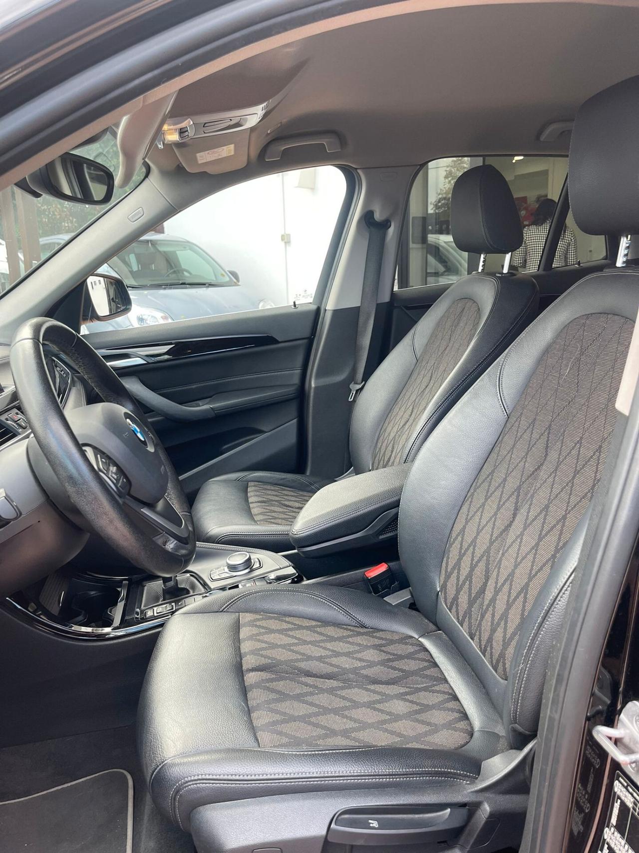 Bmw X1 sDrive18d Advantage