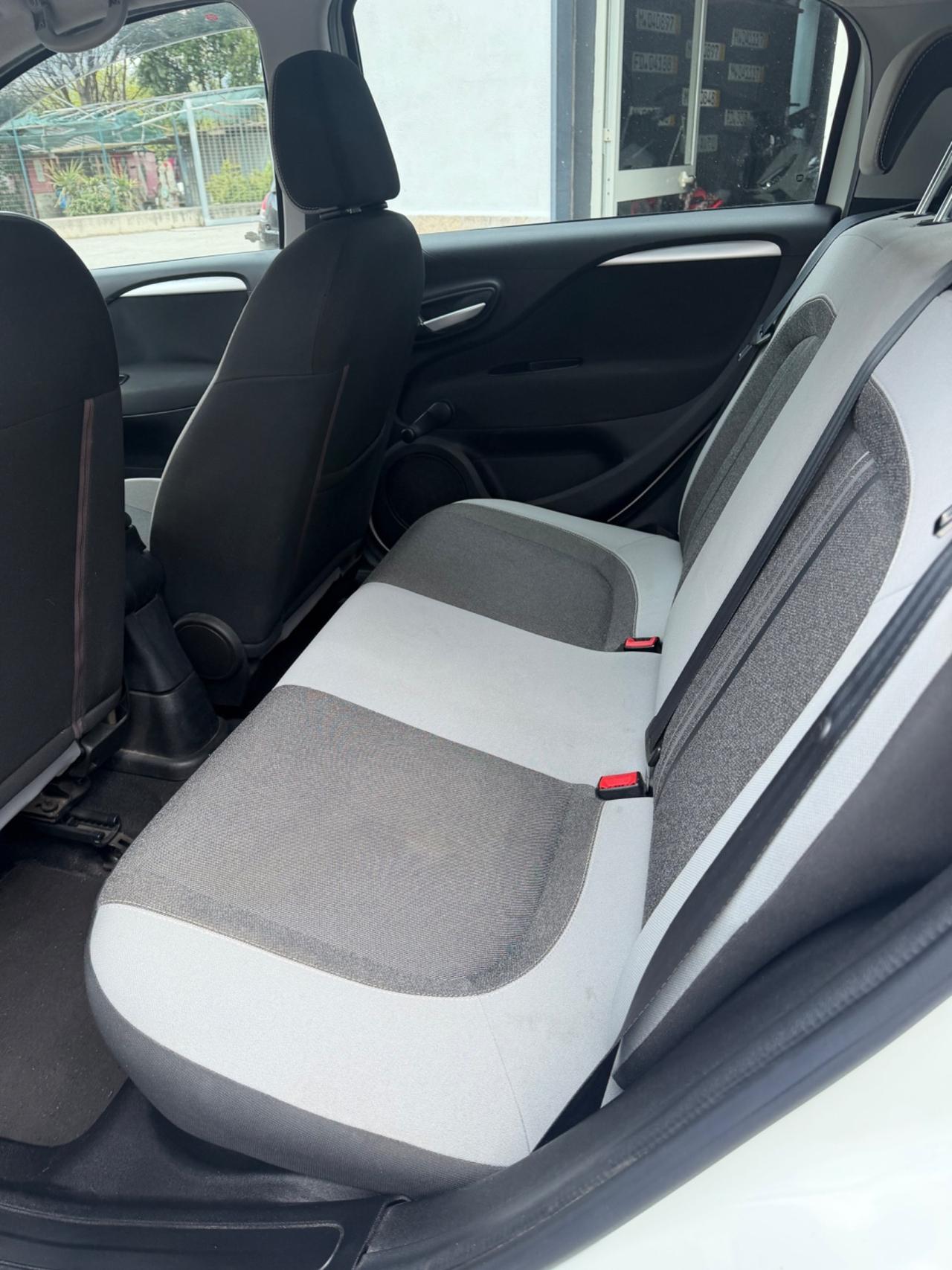 Fiat Punto 1.4 8V 5 porte Natural Power Easy