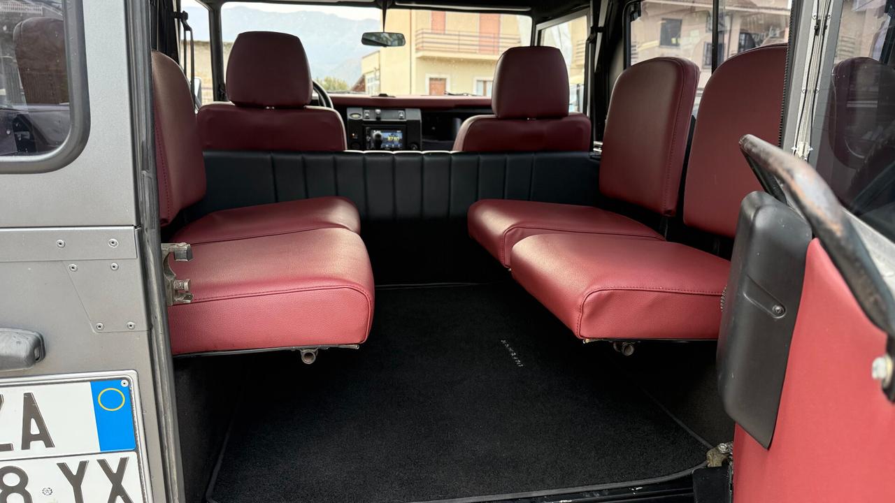 Land Rover Defender KHAN GPL