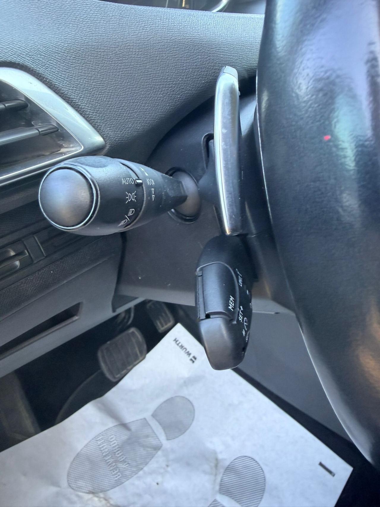 Peugeot 3008 BlueHDi 120 S&S EAT6 Business