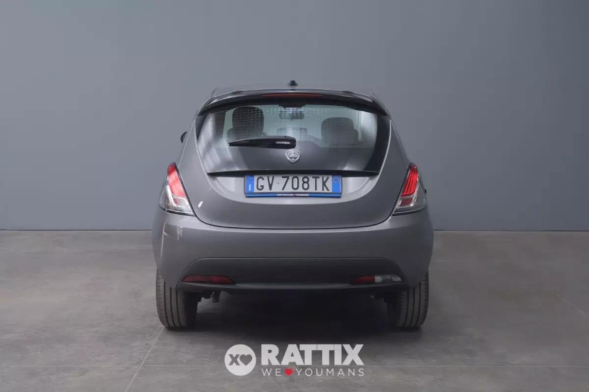 Lancia Ypsilon 1.0 Firefly Hybrid 70CV Oro