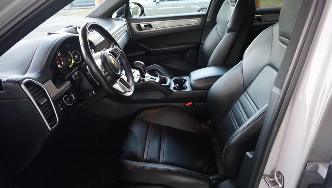 Porsche Cayenne Coupé 3.0 V6