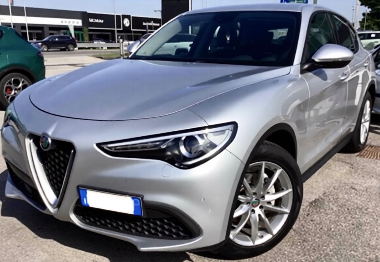 Alfa Romeo Stelvio 2.2 Turbodiesel 190 CV AT8 RWD Executive