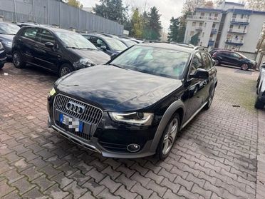 AUDI A4 allroad 2.0 TDI 190 CV cl.d. S.tr. Business