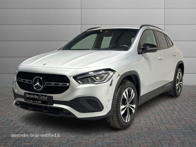 MERCEDES-BENZ GLA 200 d Auto Sport Plus Navi