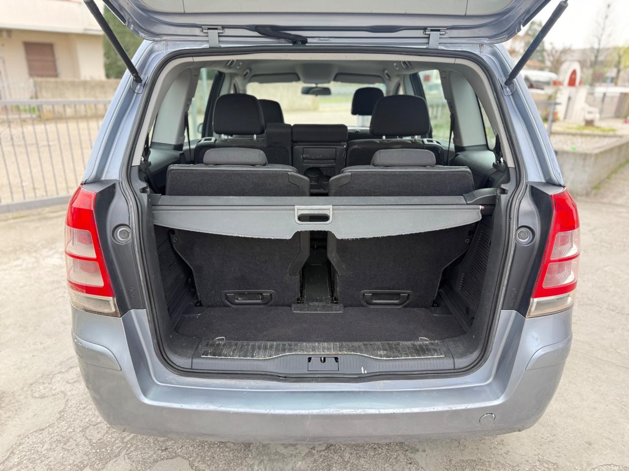 Opel Zafira 1.6 Turbo ecoMetano 2029 7 Posti