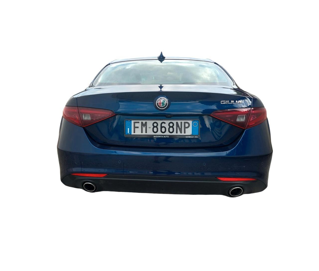 Alfa Romeo Giulia 2.2 t Super *180CV*