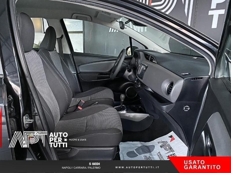 Toyota Yaris Yaris 1.5 hybrid Active 5p my16