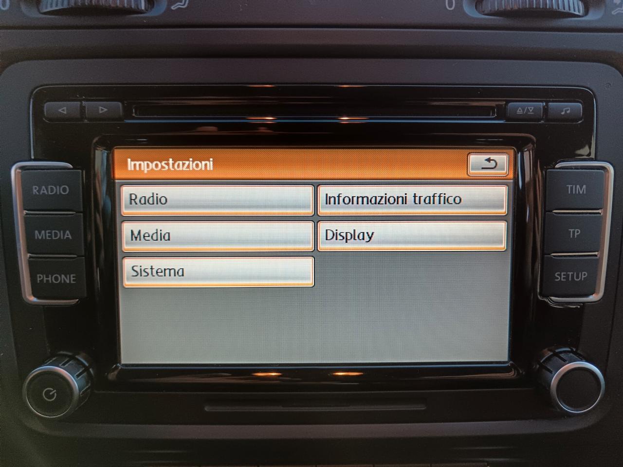 Volkswagen Golf 1.6 TDI 105CV NEOPATENTATI