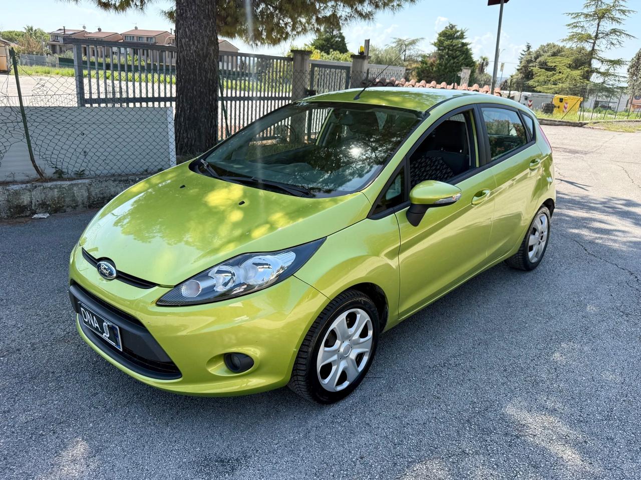 Ford Fiesta 1.2 benzina neopatentati UNIPRO