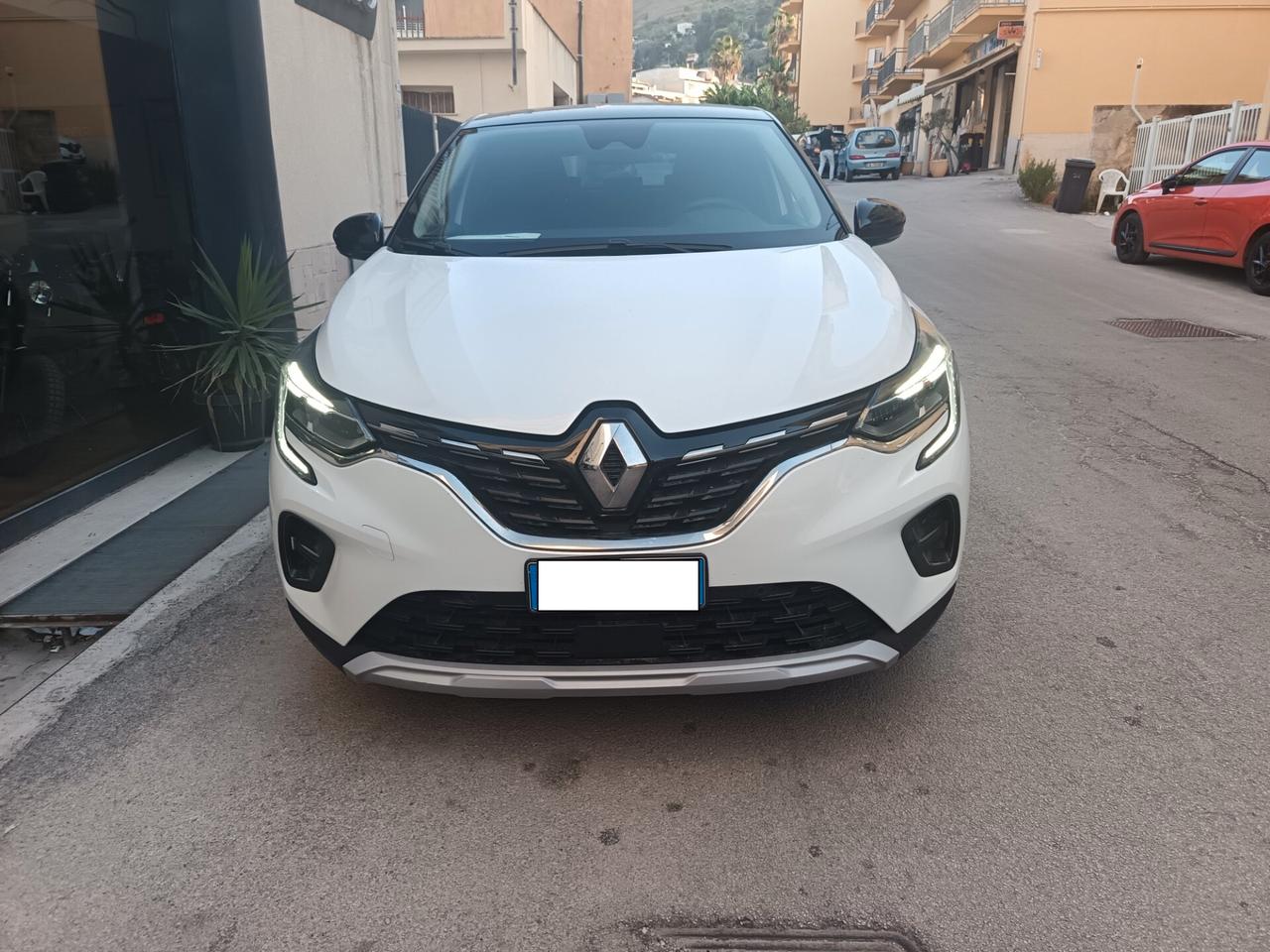 Renault Captur Full Hybrid 145 CV km.39000 Full Opt