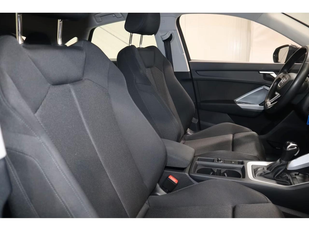 Audi Q3 45 TFSI e S tronic