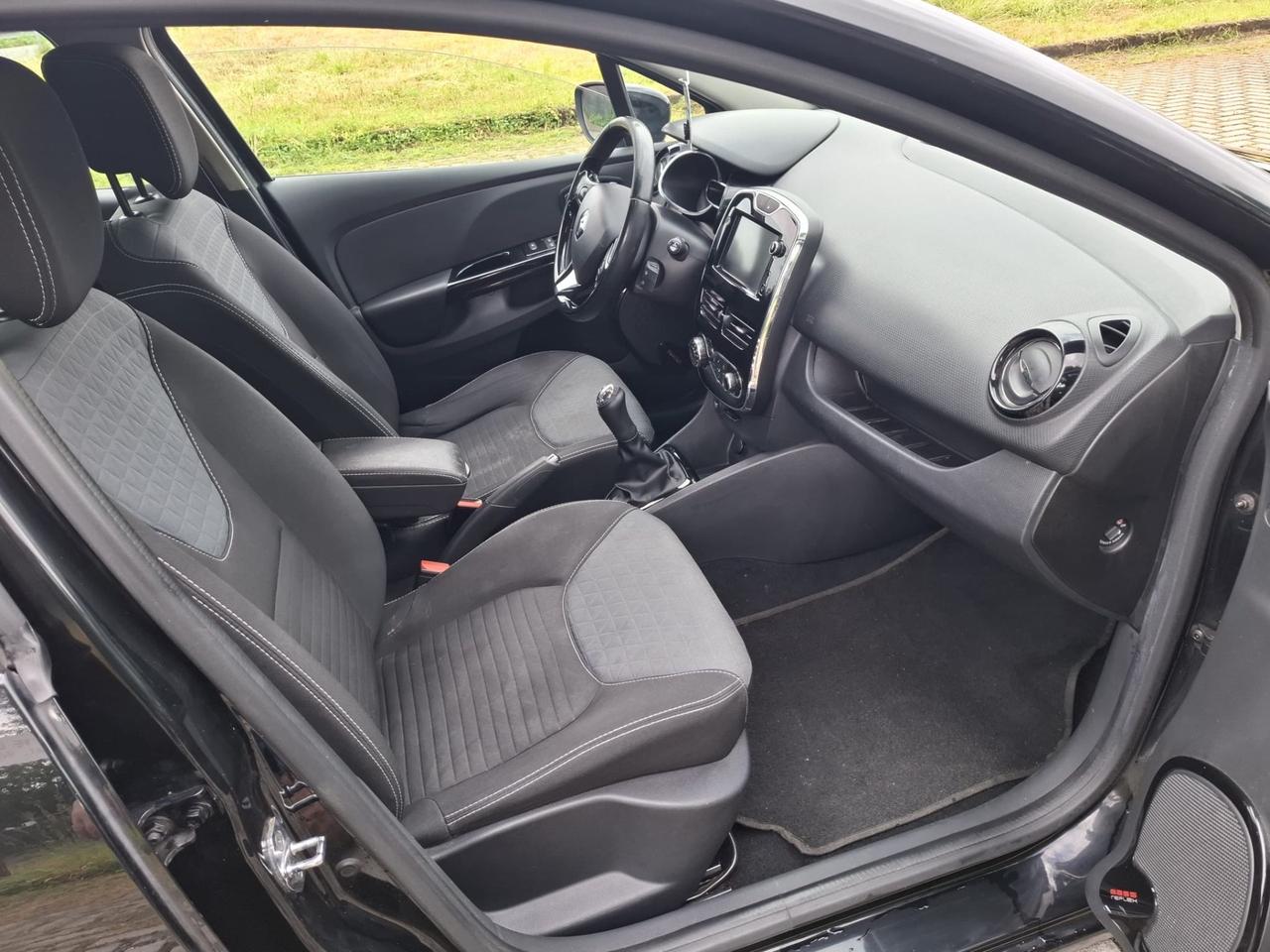 Renault Clio 1.5 dCi 8V 90CV EDC 5 porte Energy
