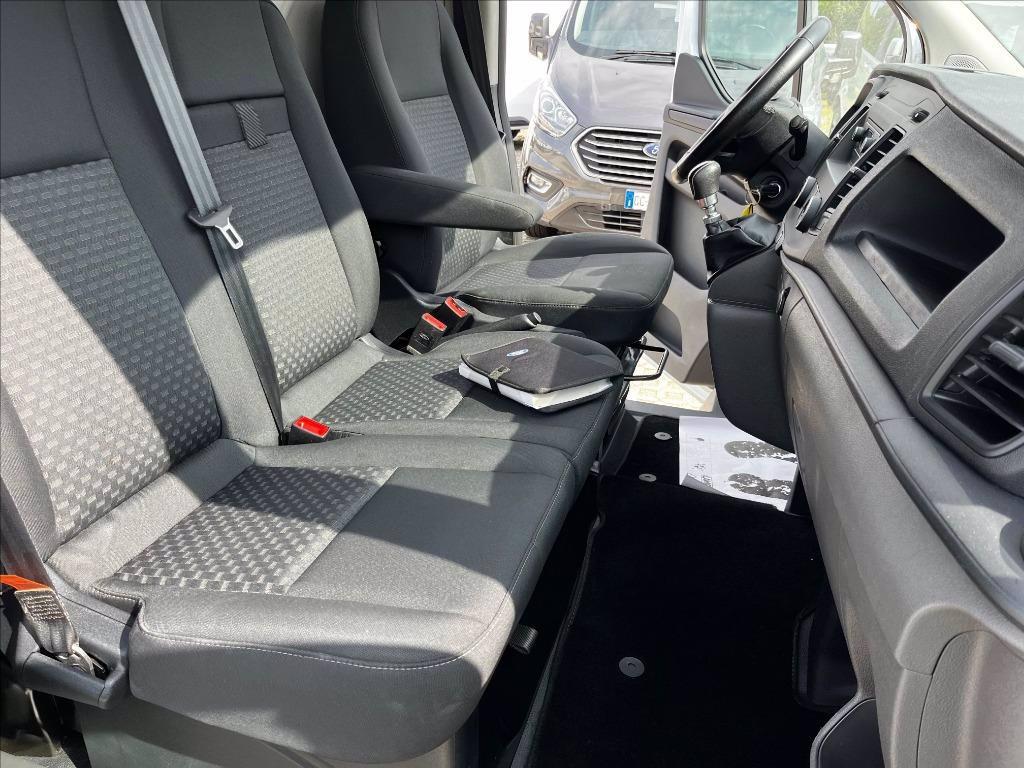 FORD transit custom 320 2.0 tdci 130cv Trend L2H1 E6 del 2019