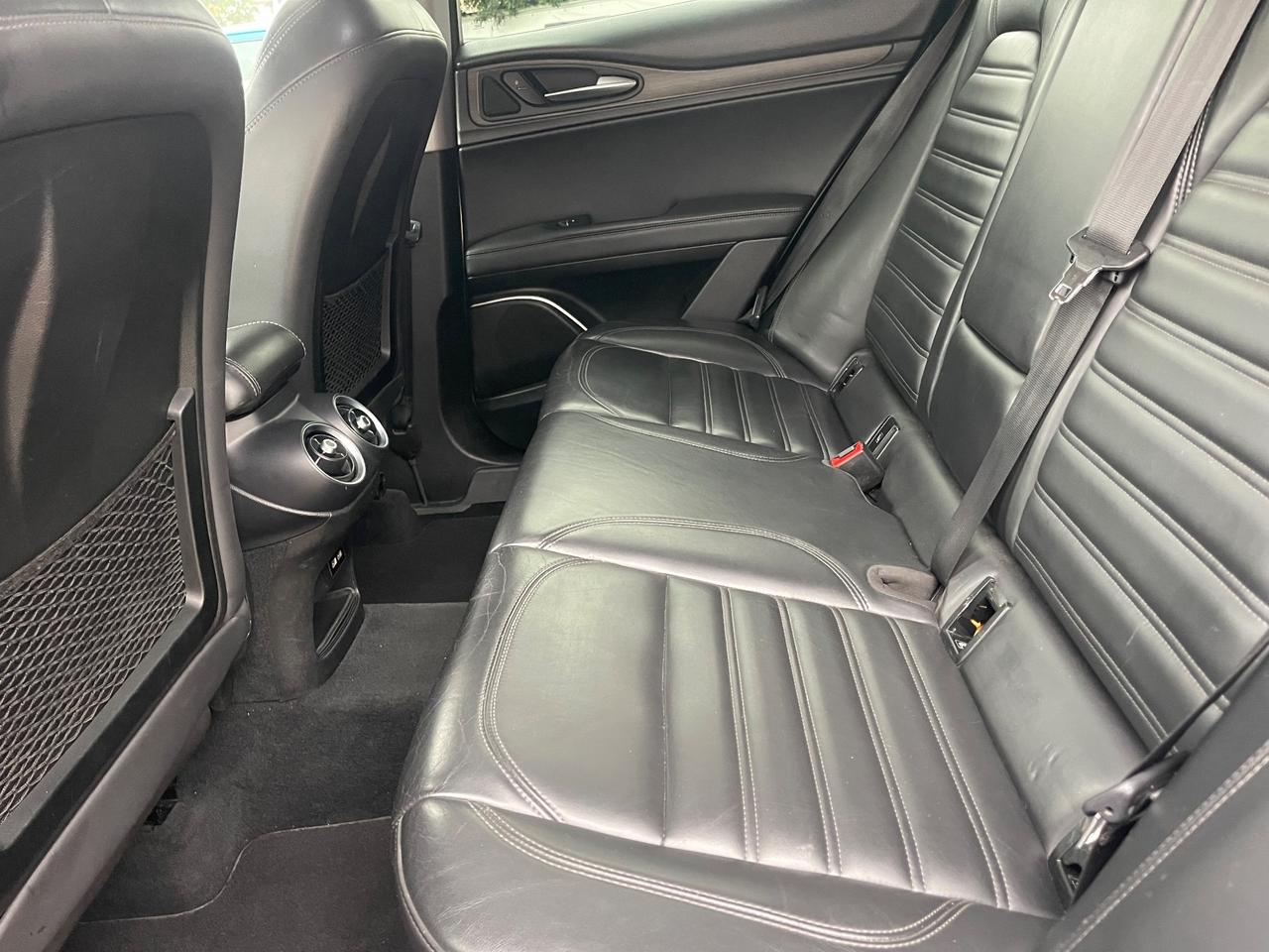 Alfa Romeo Stelvio Executive AT8 Q4 2.2 TurboDiesel 210cv