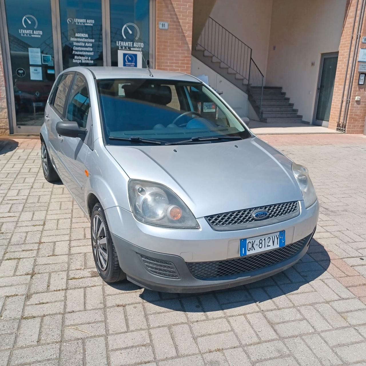 150298 KM FIESTA 1.2 CONDIZIONI ECCELLENTI NEOPATENTATI