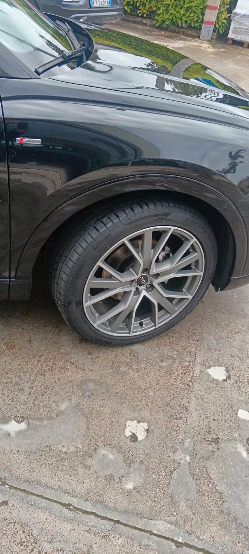 Audi Q3 35 TDI S tronic line edition