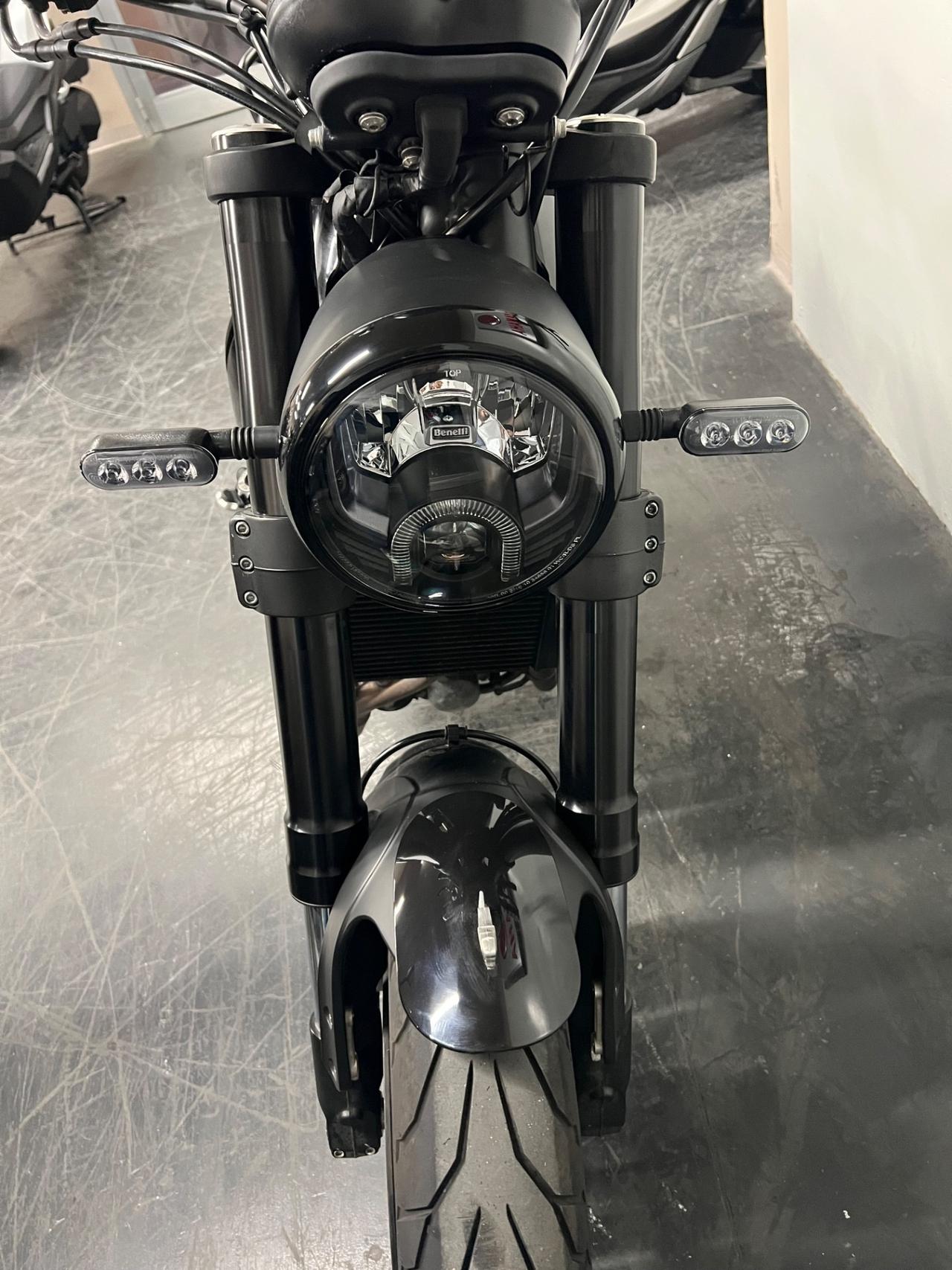 Benelli Leoncino 500