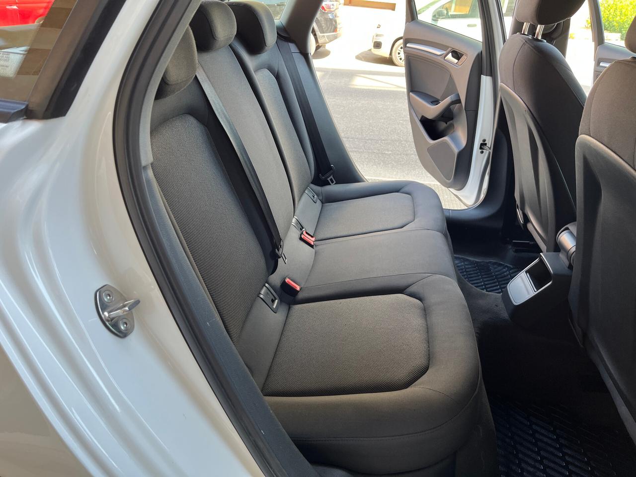 Audi A3 SPB 30 TDI S tronic Business