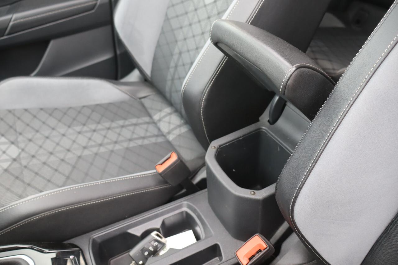 Volkswagen T-Roc Tua A SOLI 238€