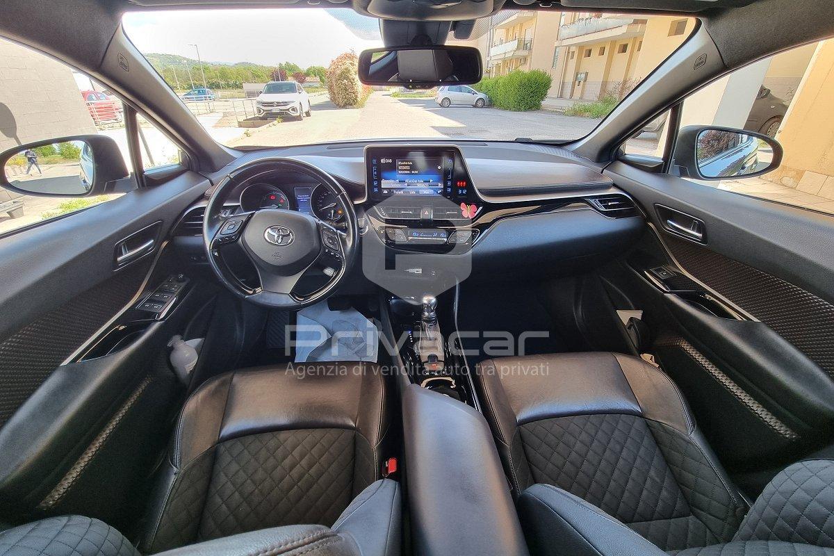 TOYOTA C-HR 1.8 Hybrid E-CVT Lounge