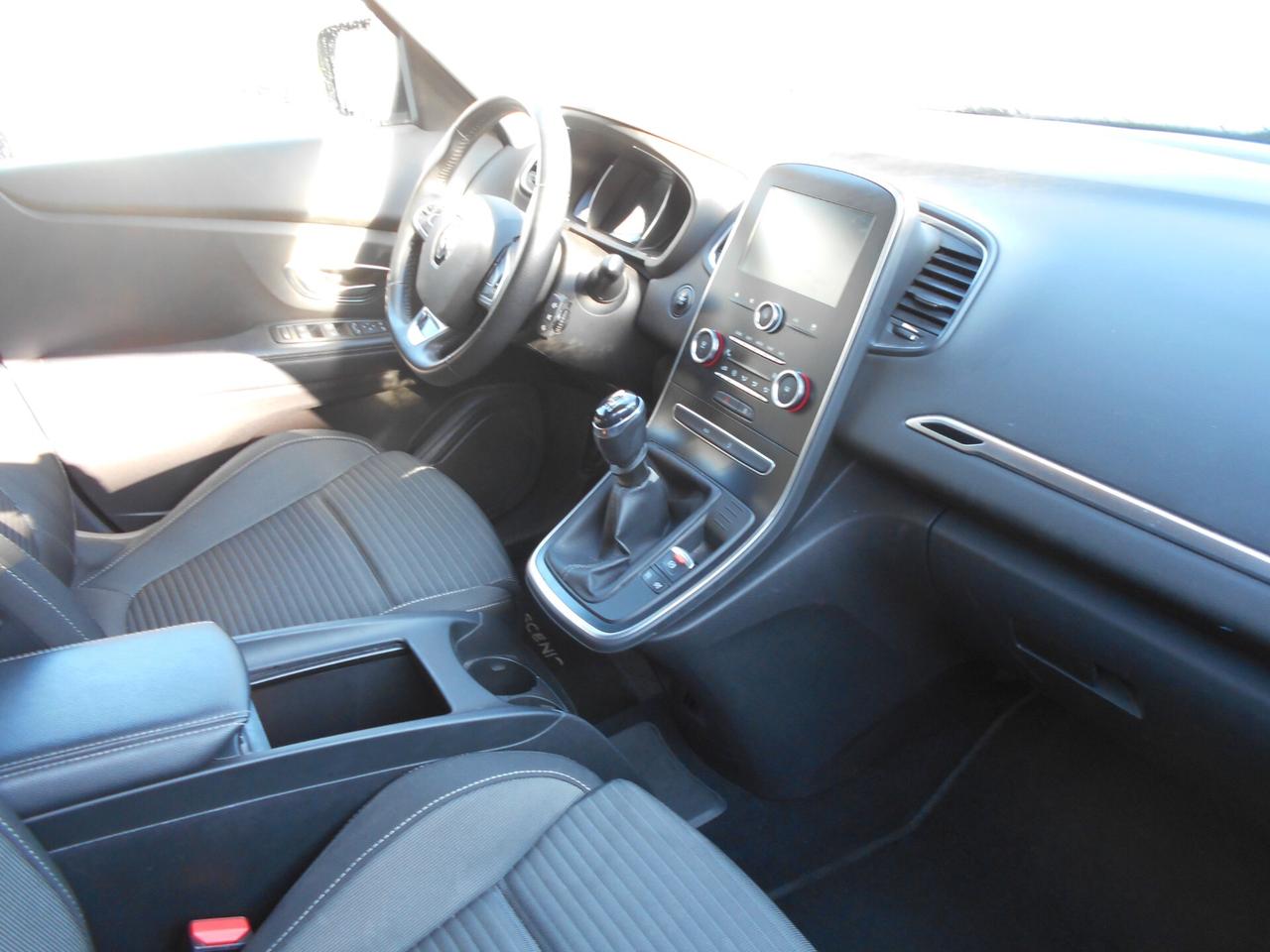 Renault Scenic 1.7 DCI