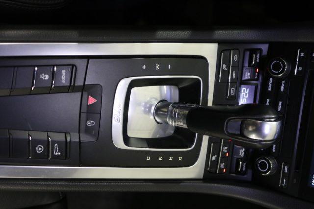 PORSCHE 718 Spyder 2.0