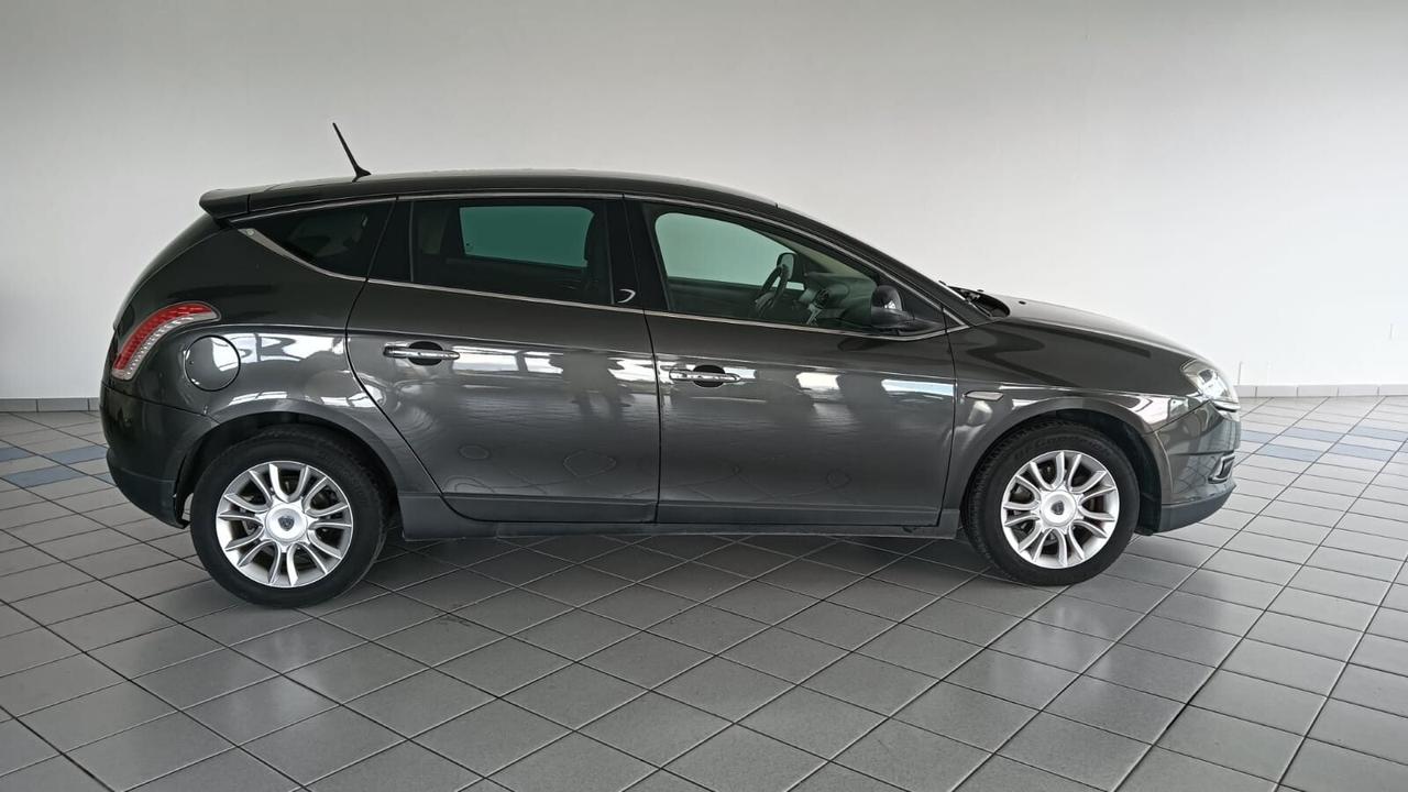 Lancia Delta 1.6 MJT DPF Oro