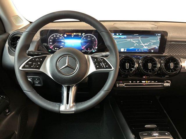 MERCEDES-BENZ GLB 180 d Automatic Advanced