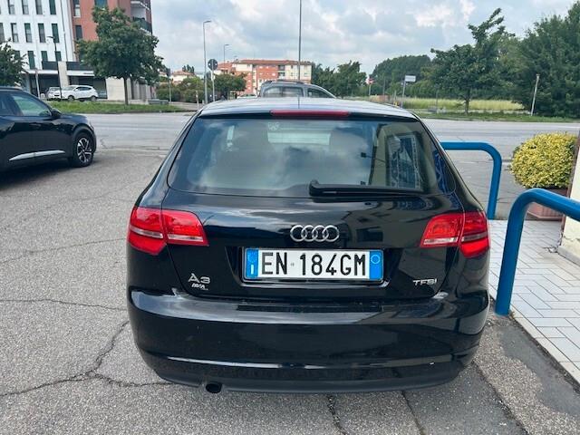 Audi A3 SPB 1.2 TFSI S tronic Attraction