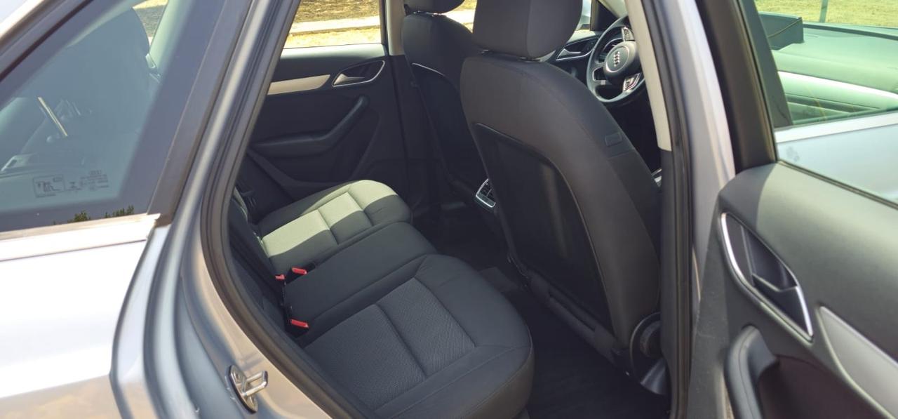 Audi Q3 2.0 TDI 150 CV quattro S tronic Business