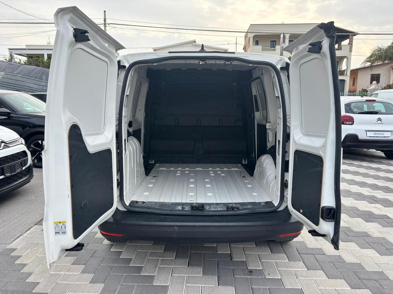 Volkswagen Caddy 2.0 TDI 102 CV