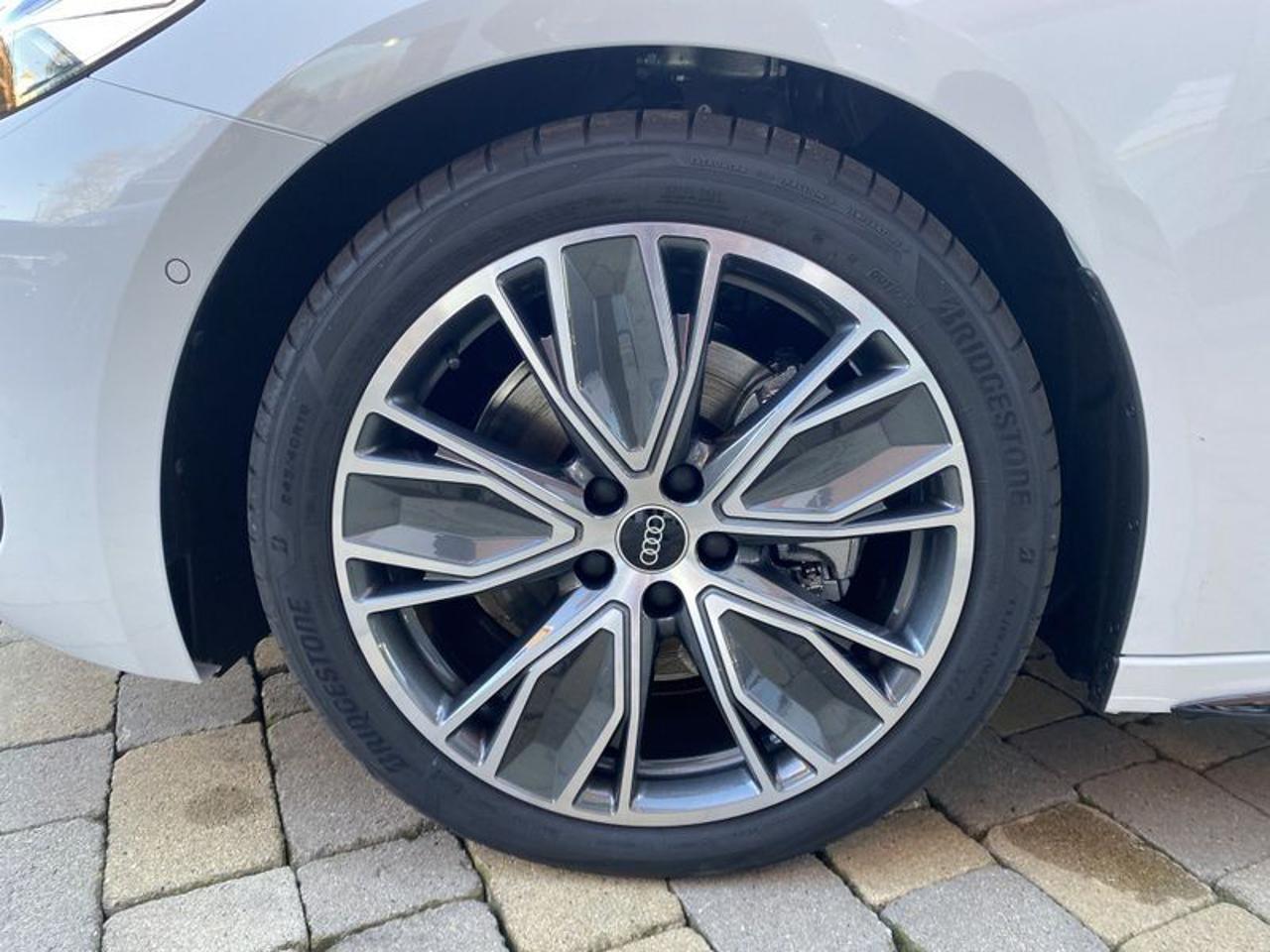 Audi A5 Avant TDI 150 kW S tronic mHEV+ S Line edition