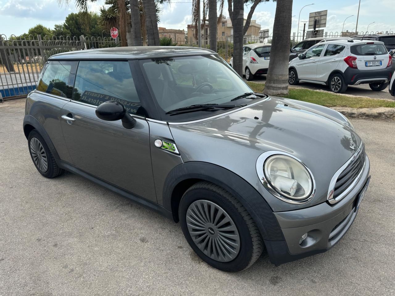 Mini Mini 1.6 16V Cooper D