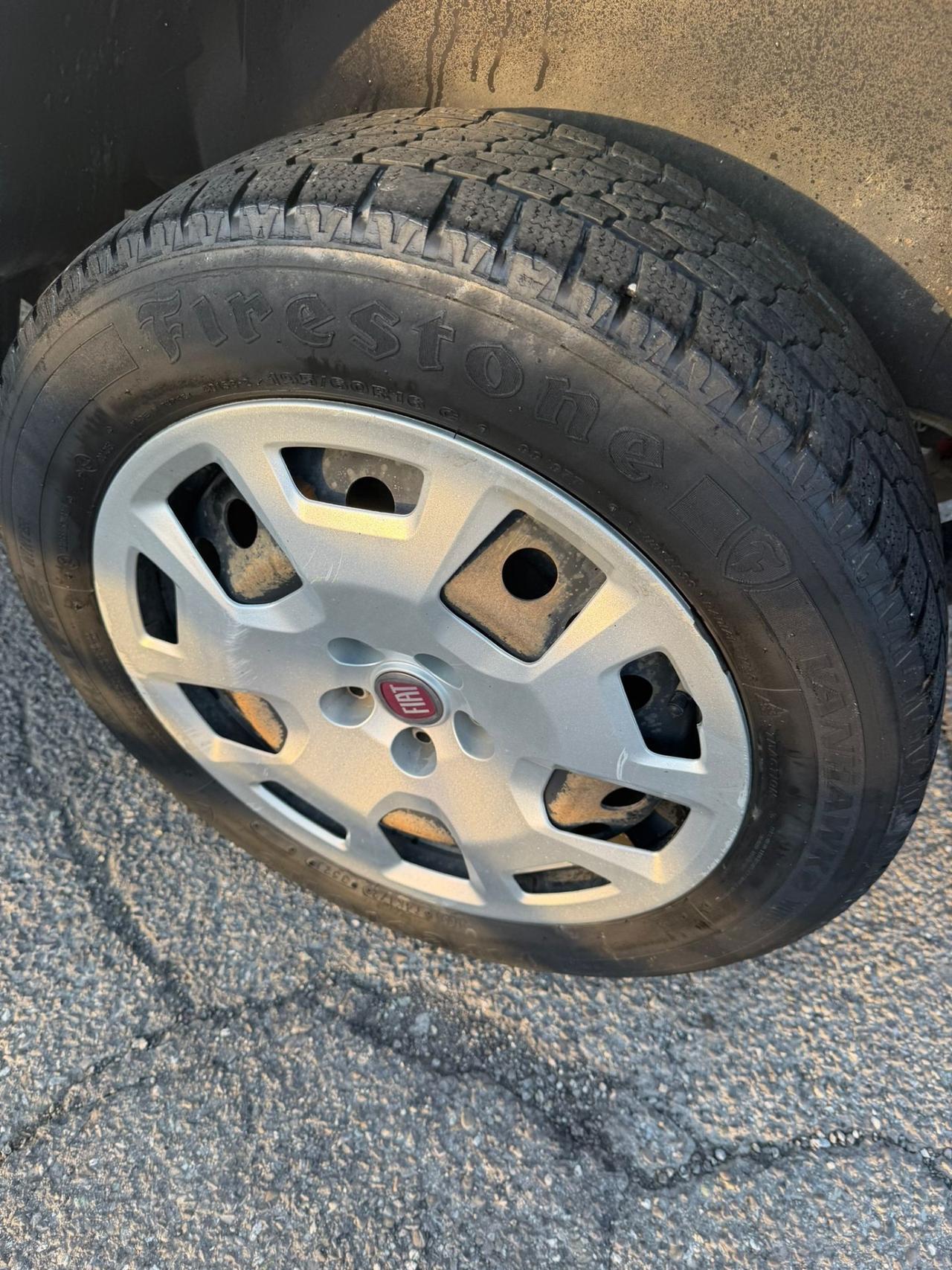 FIAT DOBLO' BENZINA METANO