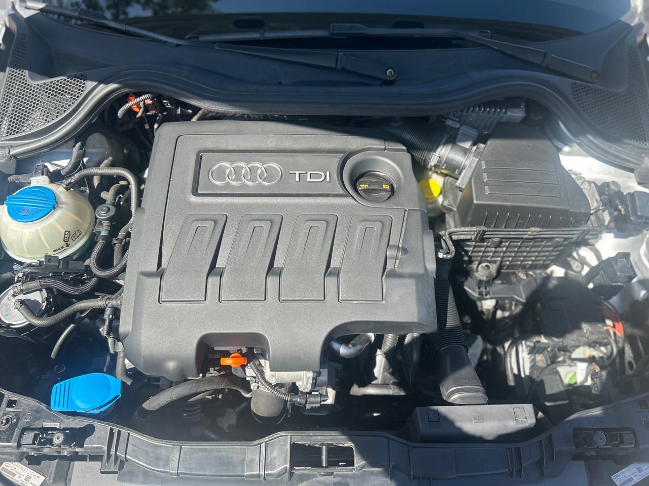 Audi A1 1.6Tdi Ambition PERFETTA