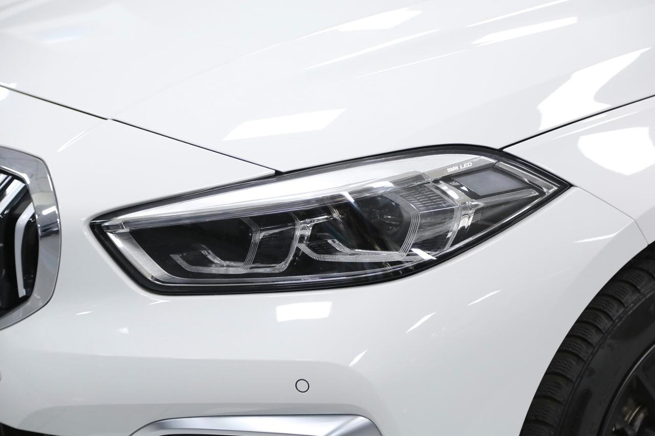 BMW 118d Luxury auto
