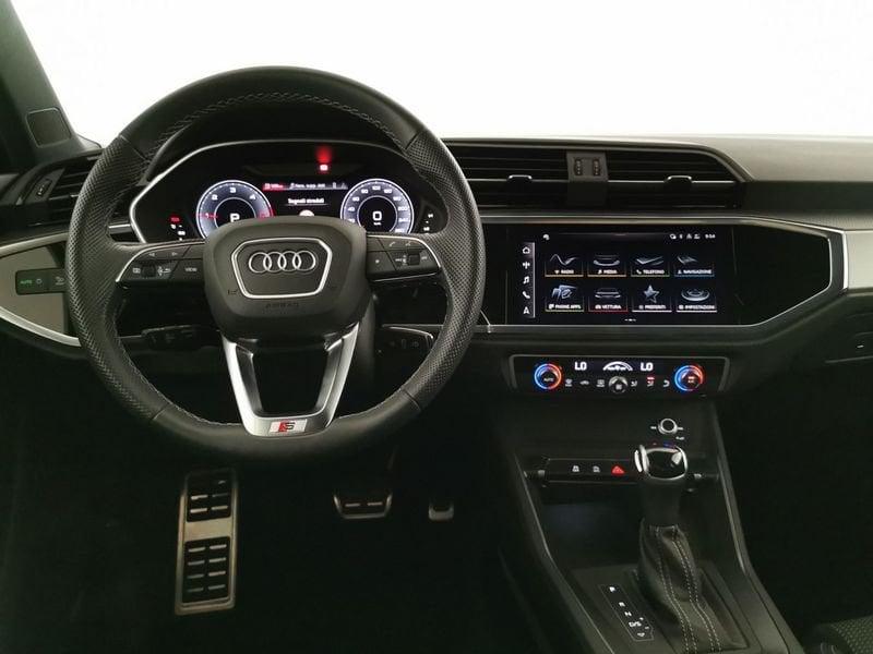 Audi Q3 35 2.0 tdi S line edition s-tronic