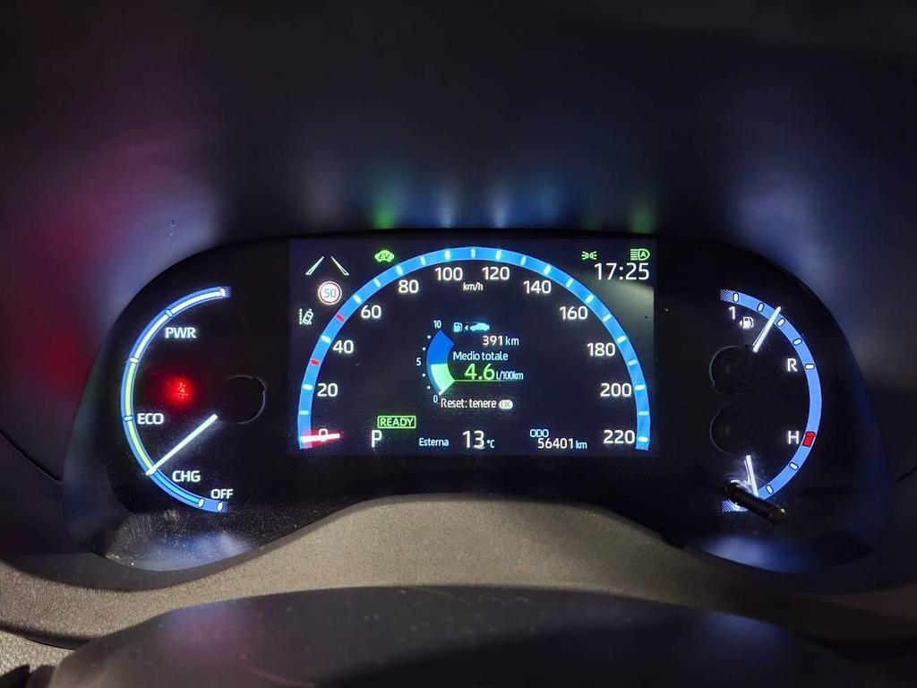 Toyota Yaris Cross 1.5 H Lounge FWD E-CVT