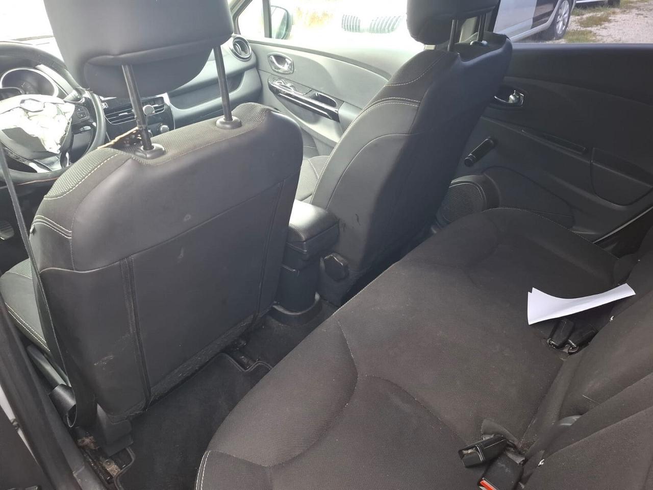 RENAULT CLIO SPORTER C.NATIONAL DCI SINISTRATA