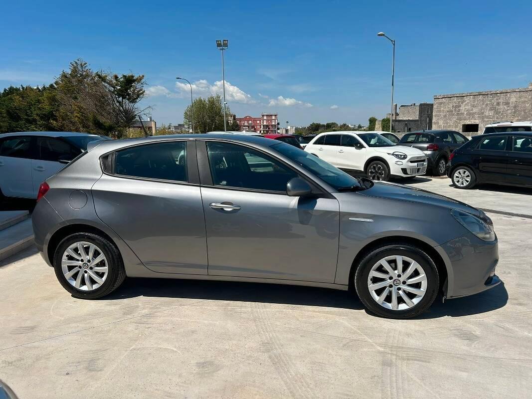 Alfa Romeo Giulietta 1.6 jtdm Super 120cv