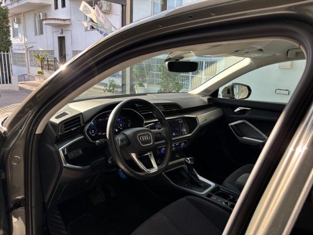 AUDI Q3 35 TDI quattro S tronic S line edition