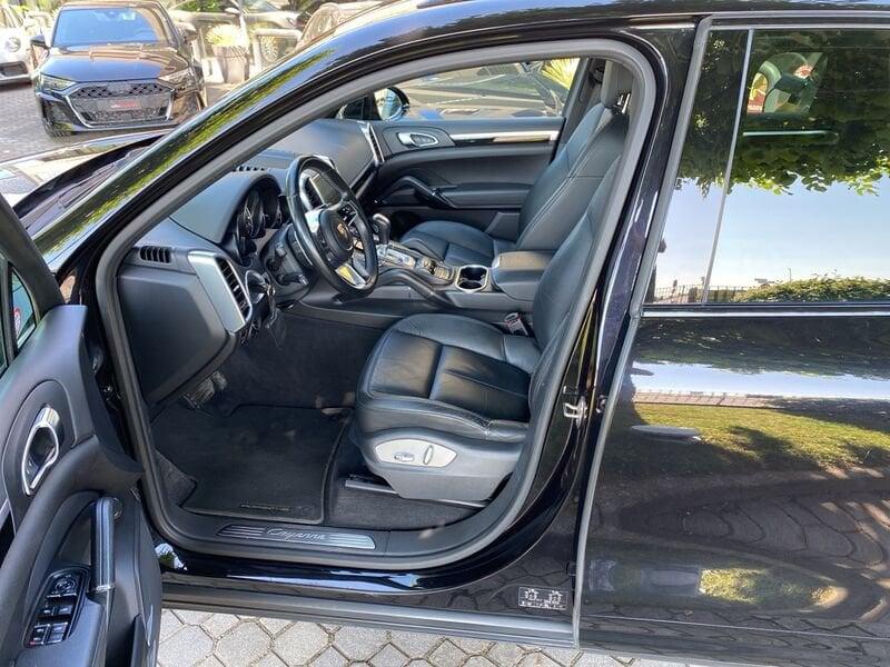 Porsche Cayenne 3.0 Diesel 250 CV