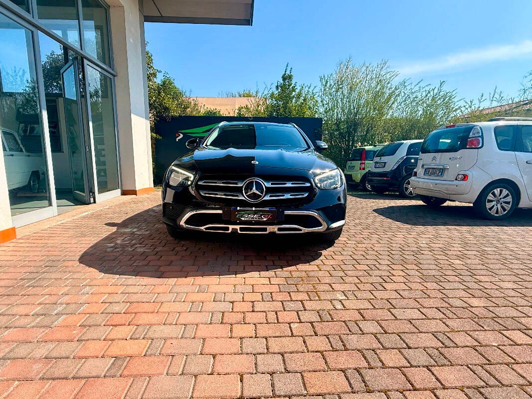 Mercedes Classe E 220 d mhev Business Sport 4matic auto
