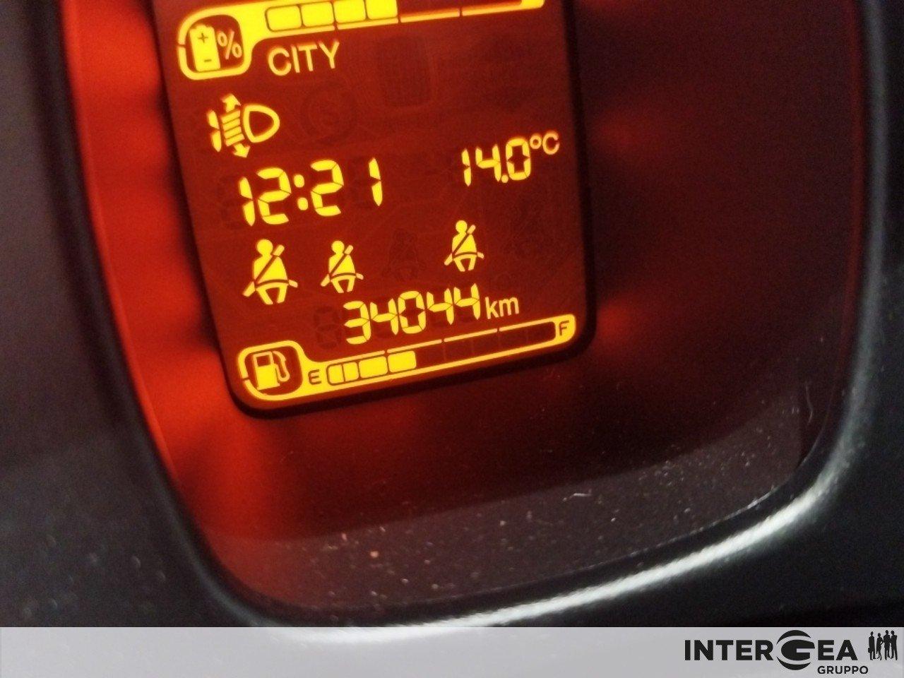 FIAT Panda 1.0 firefly hybrid City Cross s