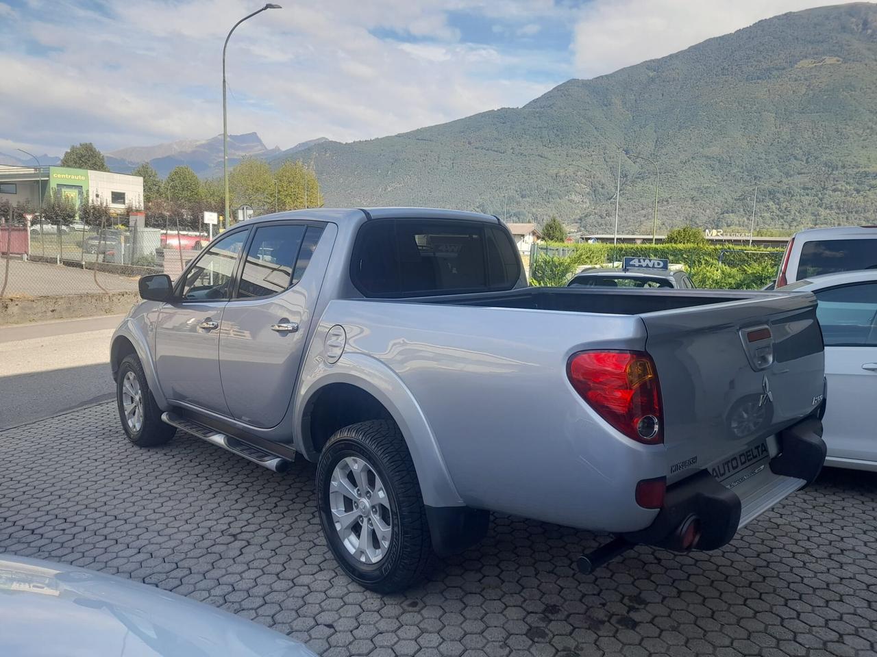 Mitsubishi L200 2.5 DI-D/178CV DC Intense Plus DPF